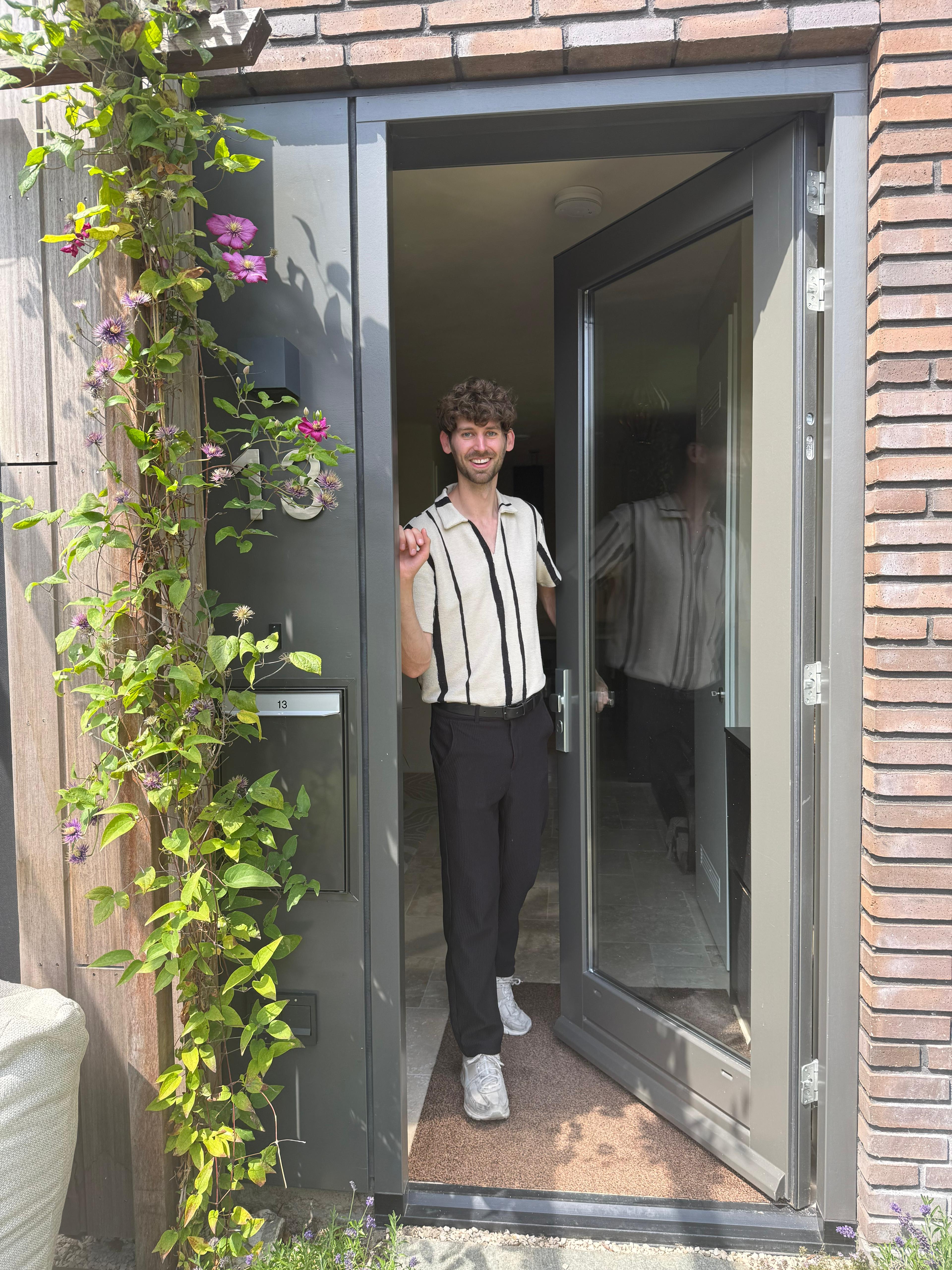 Is travertin geschikt als woonkamervloer ? We kijken binnen bij Frank!